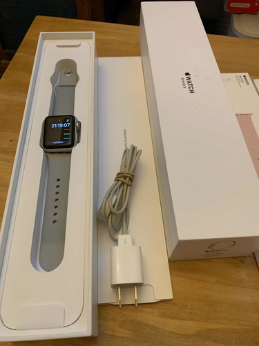 Apple Watch Serie 3 , 38mm + 2 Mayas Negra Y Rosa Original