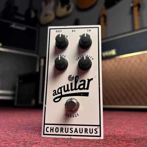 Pedal Chorus Aguilar Chorusaurus Para Baixo