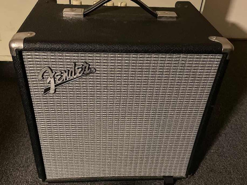 Amplificador Fender Rumble 25