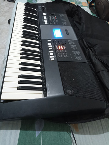 Teclado Yamaha Psr-e423