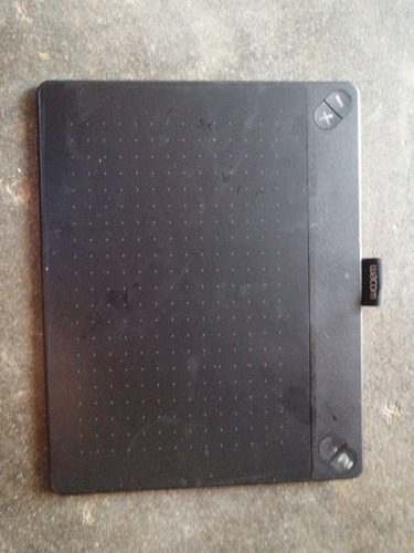 Tableta Digitalizadora Wacom Intuos Art Cth-690ak Black