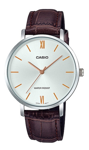 Reloj De Pulsera Casio Dress Ltp-vt01 De Cuerpo Color Plateado, Analógico, Para Mujer, Fondo Plateado, Con Correa De Cuero Color Marrón, Agujas Color Dorado, Dial Dorado, Bisel Color Plateado Y Hebill