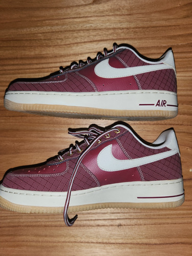 Zapatillas Air Force 1 Low 'workboot - Team Red'. Talle 42