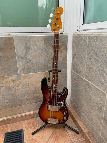 Fender American Precisión Bass Ri 62