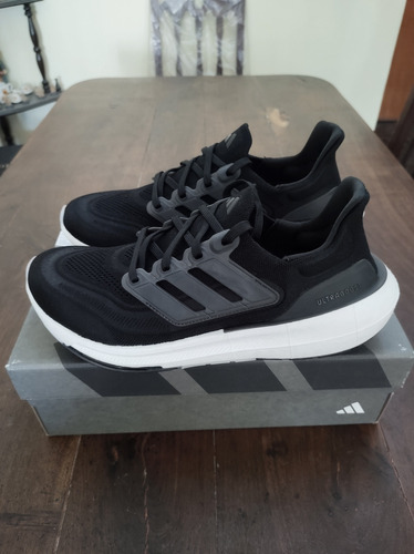 Zapatillas adidas Ultraboost Light 23