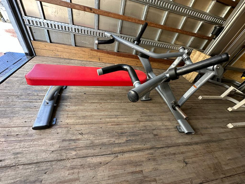 Matrix Bench Press Unilateral