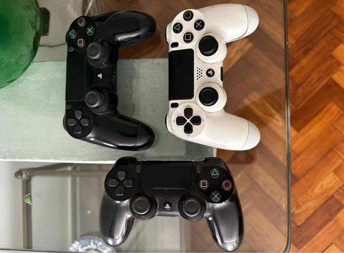 Ps4 - Play Station 4 + 3 Juegos + 3 Joystick + Camara