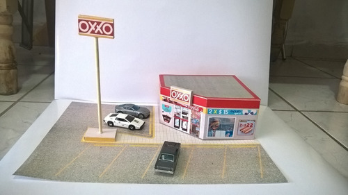 Diorama Papercraft Hot Wheels Esc 1/64 Oxxo 3