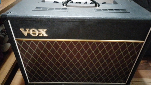 Amplificador Vox Ac15