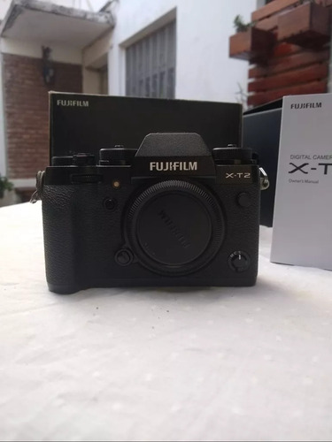 Fujifilm Xt2 Body + Lente Kit 18-55 2.8-4 