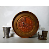 Palillero Antiguo Y Plato De Cobre Y Bronce En Relieve 