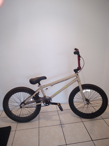 Bicicleta Bmx Mongoose L80 