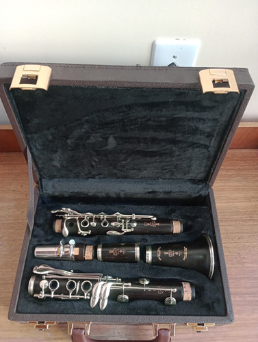 Clarinete Francesa Madeira Ébano Buffet Auguste Brevette Sib