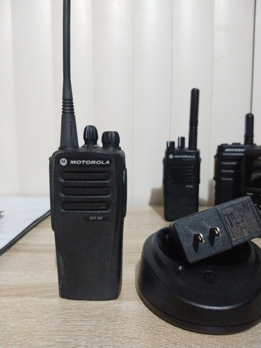 Radio Motorola Dep 450 Uhf Digital/analógico, Completo 