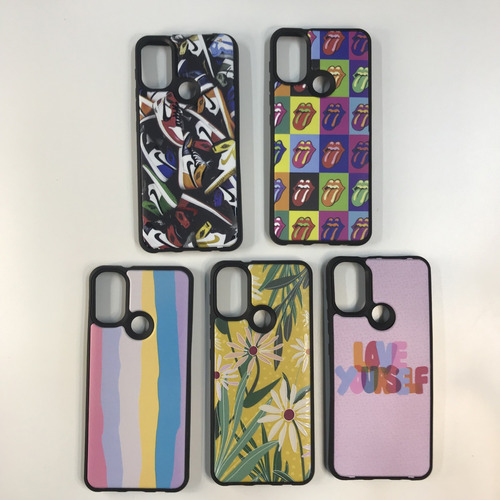 Funda Luxit Rígida Con Diseños Para Motorola Moto E40