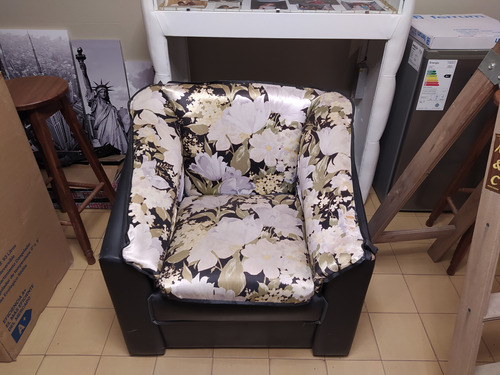 Vendo 2 Sillones  Individuales Reversibles Estampando Y Liso