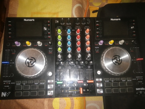 Controlador Numark Nv