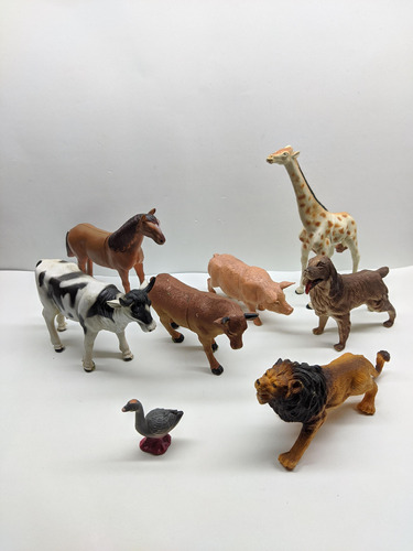 Coleção Animais Cavalo Boi Girafa Leão Plastico E Borracha