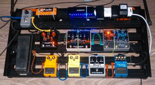 10 Pedales De Efectos P/guitarra Eléctrica + Pedal Board +..