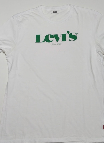 Remera Levi's Talle L