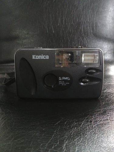 Konica Dr. Finder Jr. 35mm Konica Lens