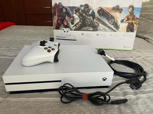 Xbox One S - 1tb Usado