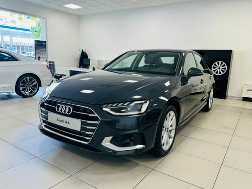 Nuevo Audi A4 Advanced 40 Tfsi 2.0 190cv Stronic 2024 Sport