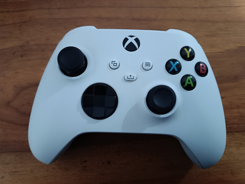 Xbox Series S Con 2 Controles Originales Más Pilas Recargabl