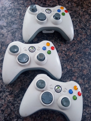 3 Controles Xbox 360 Com Defeito - Retirada De Peças