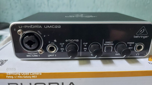 Interface De Áudio Behringer U-phoria Umc22 Midas Usb