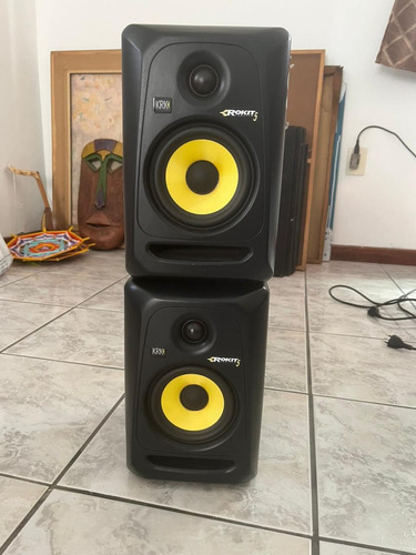 Monitro De Audio Rokit Krk 5  (par) 110v