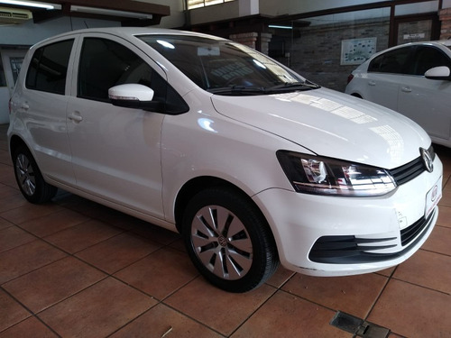 VOLKSWAGEN FOX 1.6 MSI TRENDLINE