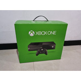 Xbox 360 (con Kinect) Usado Incluye 2 Controles Y 2 Juegos