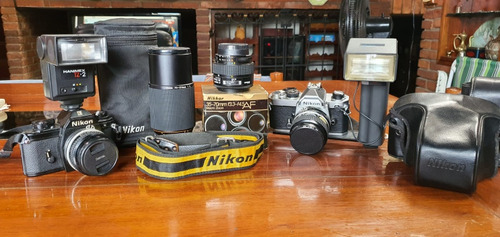 2 Cámaras Nikon Analógicas + Flash + Zoom
