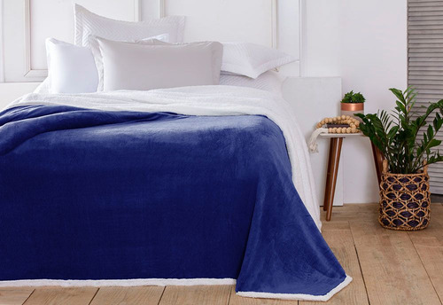 Cobertor Casal Com Sherp Dupla Face Manta Aveludada Cor Azul Desenho Do Tecido Liso