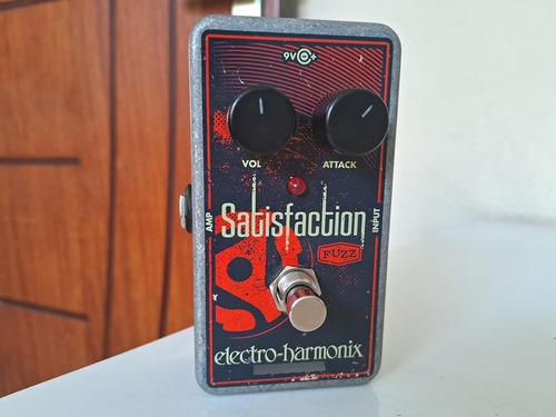 Pedal Electro Harmonix Satisfaction Fuzz 