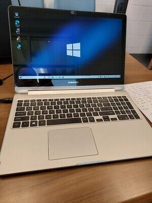 Laptop Samsung Np740u3m Procesador Core I5  7a Gen 13.3 PuLG