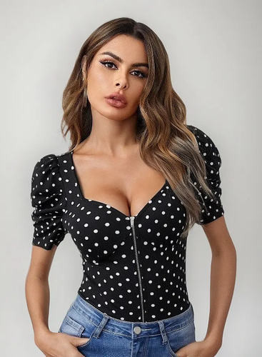 Blusa De Lunares Y Manga Farol Con Cierre Al Frente