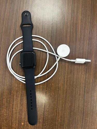 Apple Watch Series 3 38 Mm Color Negro, Correa Negra