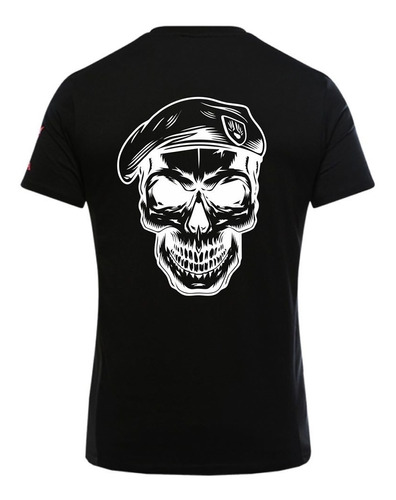 Remera Estampada Club De Tiro Guns & Ammo Calavera