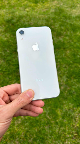 Apple iPhone XR De 64 Gb Color Blanco 84% Batería