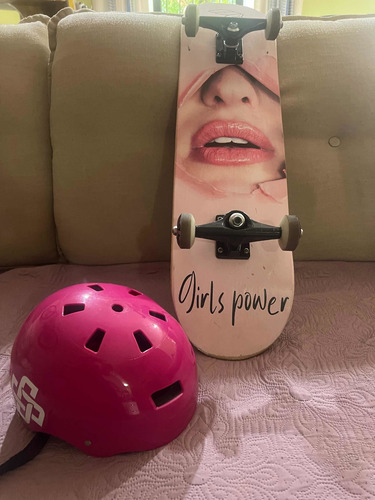 Skate Com Capacete