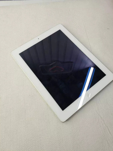 iPad 2 64 Gb Impecável E Funcionando Acompanha Carregador.