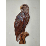 Aguila En Relieve Para Colgar. 82cm De Alta. Simil Madera