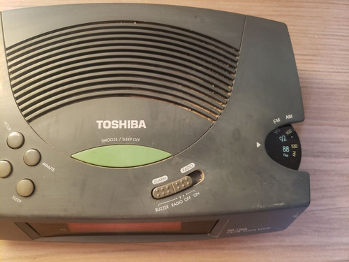 Rádio Relógio Digital Toshiba Rr-1265 Bivolt C/detalhe