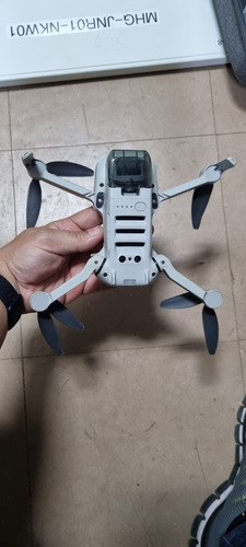 Drone Dji Mine Se Fly More Combo Com Câmera  De 2,7k