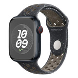 Apple Watch Series 8 45mm Black Nike Band Midnight Aluminio
