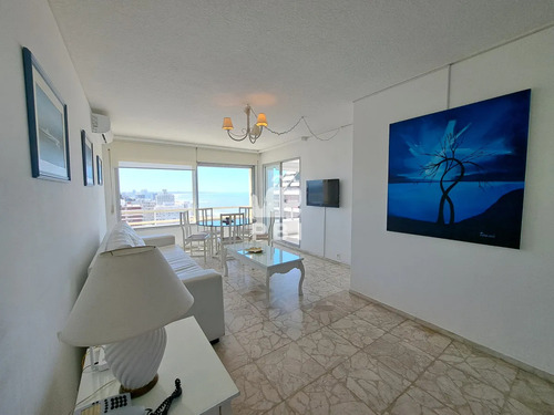 Exclusivo Apartamento De 2 Dormitorios Con Espectacular Vista Panorámica Al Mar - Torre Libertador. - Ref : Pbi14130 - Imagen 2
