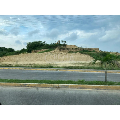 Terreno En Venta Sobre Libramiento, Col. Vistahermosa, Tuxpan, Ver.