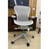 Cadeira Herman Miller New Aeron B Mineral Completa